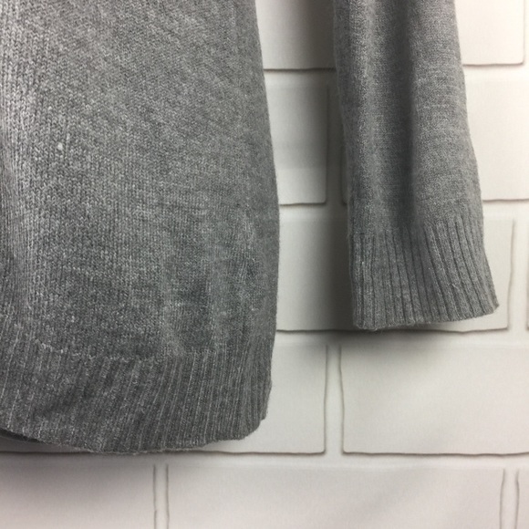 New York & Co LS Turtleneck Sweater Size XL - Picture 3 of 5